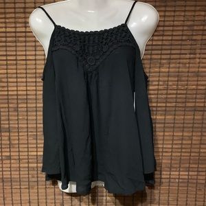 NWT Cold shoulder top